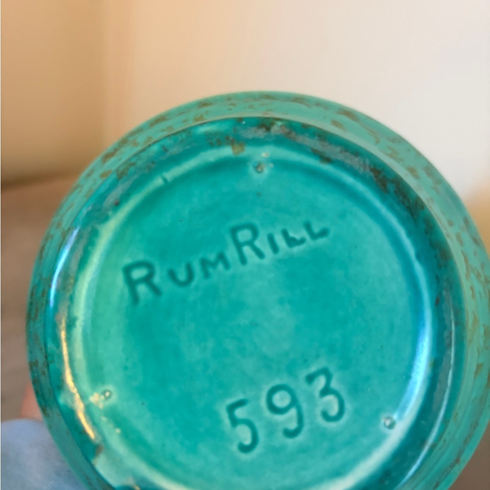 Vintage RumRill Red Wing Art Pottery Vase #593 Renaissance Pompeian Teal 1930s - Picture 3 of 3